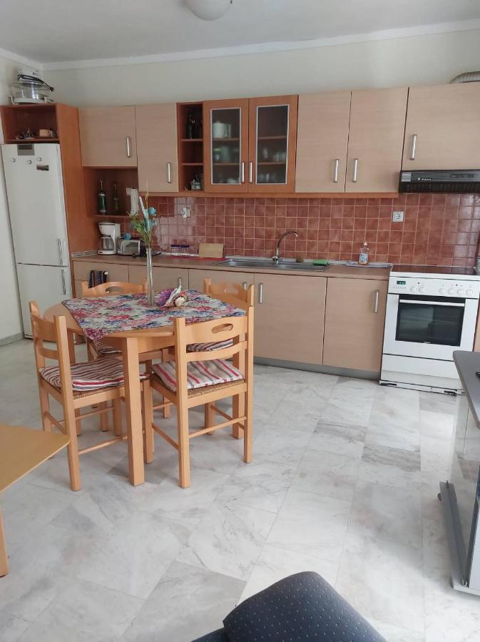 Luminosa Village Apartment Nea Iraklitsa Esterno foto